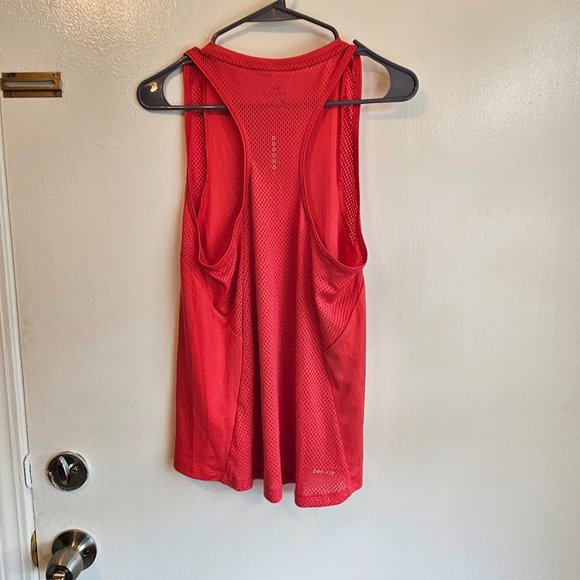 Nike Women's Coral Dri-Fit Tank Top Small - Picture 2 of 4